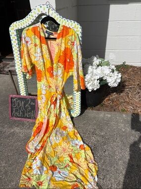 NWT ModCloth Vibrant Floral maxi Wrap Dress in Yellow and Orange